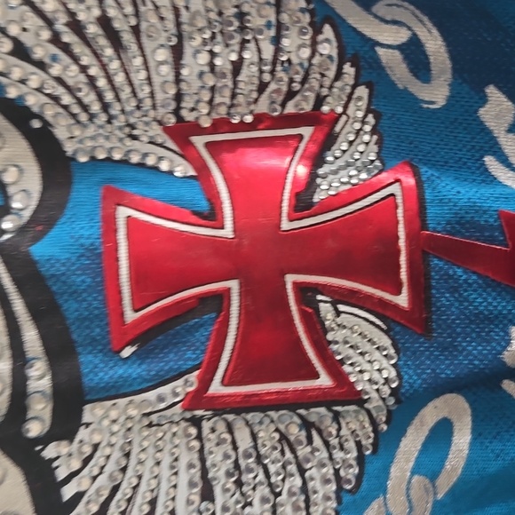 Coogi women's t shirt medium - Picture 4 of 5